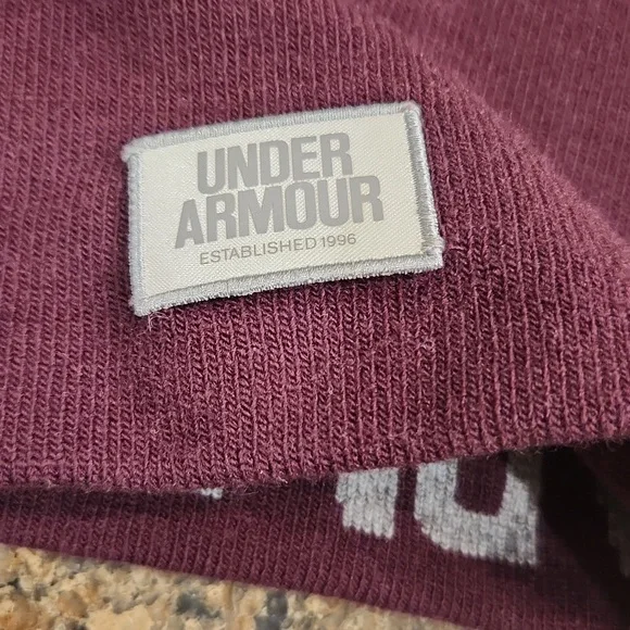 Under Armour Hat Womens - Picture 4 of 9